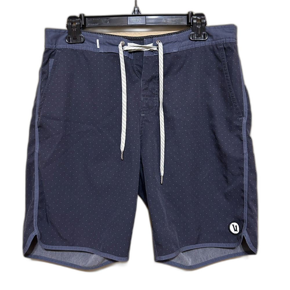 Vuori Cruise Board Shorts Men Size 30 Gray Performance 4 Way Stretch Hybrid Swim